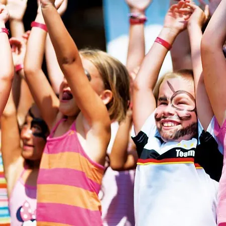 Ξενοδοχείο Irem Family Club 4*