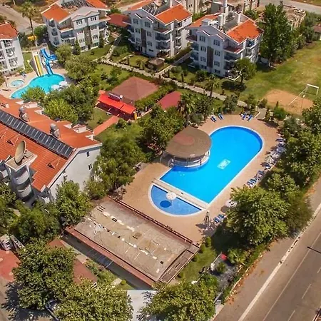 Irem Family Club Hotel Side
