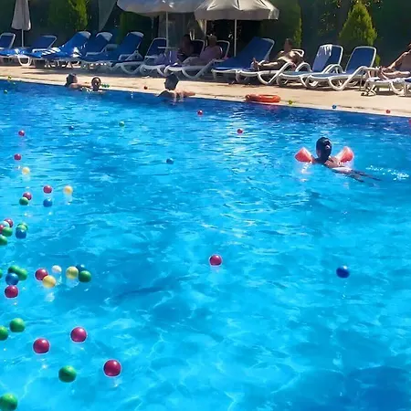 Hotel Irem Family Club Side